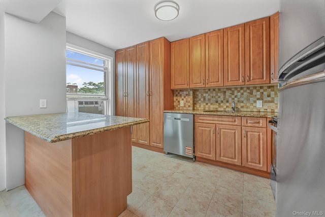 160 72nd Street 758, Brooklyn, NY 11209
