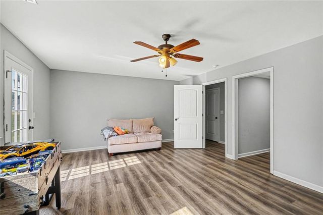 129 Grizzly Trail, Carrollton, GA 30117