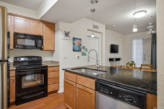 7342 Oak Manor Dr Apt 3105, San Antonio, TX 78229