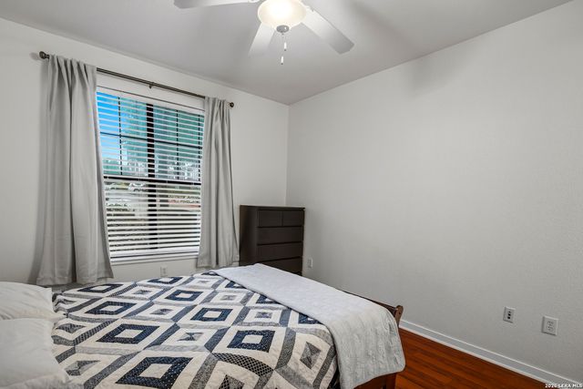 7342 Oak Manor Dr Apt 3105, San Antonio, TX 78229