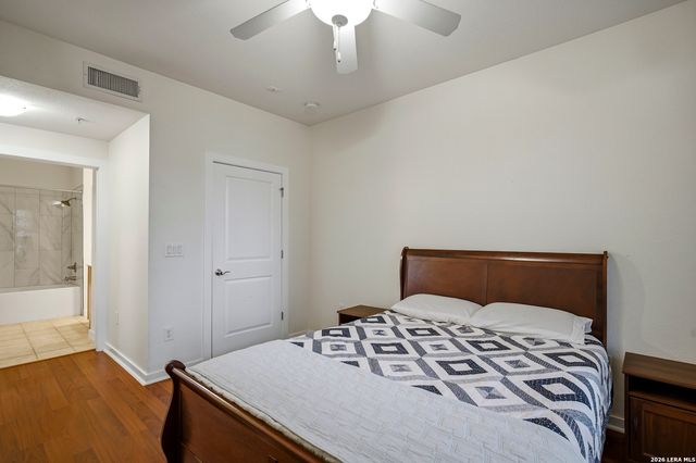 7342 Oak Manor Dr Apt 3105, San Antonio, TX 78229