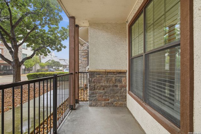 7342 Oak Manor Dr Apt 3105, San Antonio, TX 78229