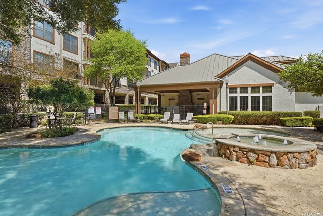7342 Oak Manor Dr Apt 3105, San Antonio, TX 78229