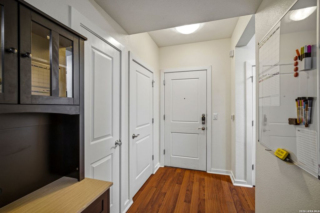 7342 Oak Manor Dr Apt 3105, San Antonio, TX 78229