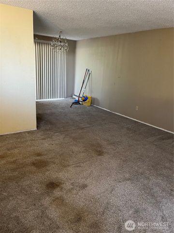 6225 S Cheyenne Street, Tacoma, WA 98409