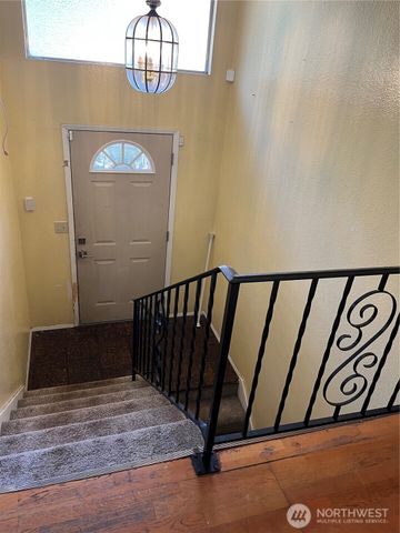 6225 S Cheyenne Street, Tacoma, WA 98409