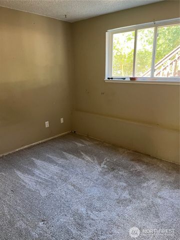 6225 S Cheyenne Street, Tacoma, WA 98409