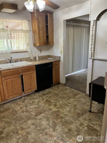 6225 S Cheyenne Street, Tacoma, WA 98409