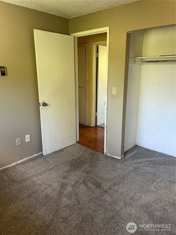 6225 S Cheyenne Street, Tacoma, WA 98409