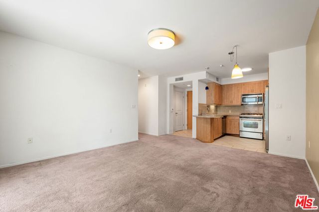 267 S San Pedro Street 211, Los Angeles, CA 90012