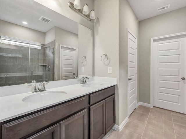 5723 Adamite Way, Houston, TX 77048