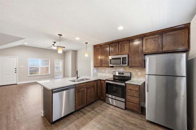 1325 White Sand Drive 1329, Pelican Bay, TX 76020