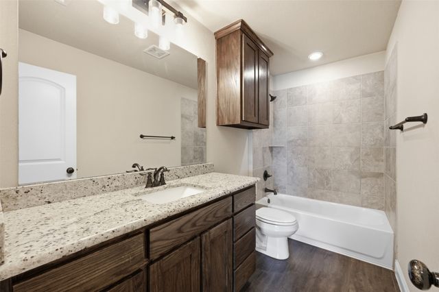 1325 White Sand Drive 1329, Pelican Bay, TX 76020