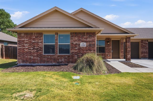 1325 White Sand Drive 1329, Pelican Bay, TX 76020