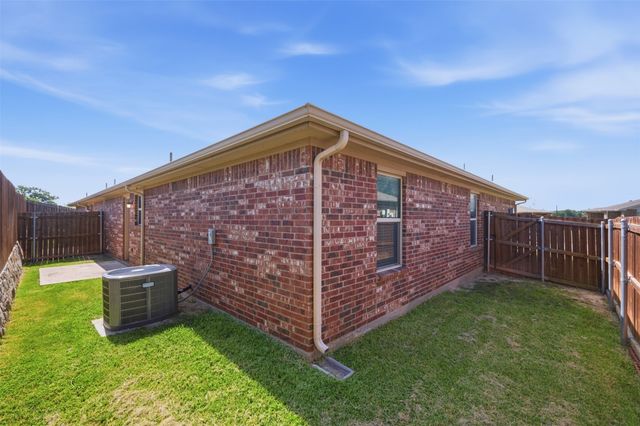 1325 White Sand Drive 1329, Pelican Bay, TX 76020
