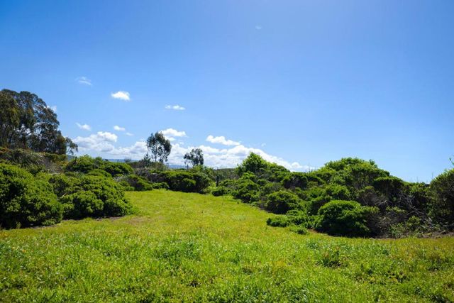 121 Bernal Avenue, Moss Beach, CA 94038