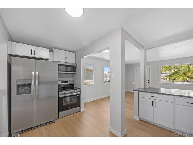 2355 W Hillside Ave, Englewood, CO 80110