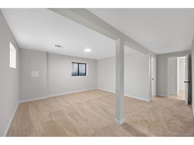 2355 W Hillside Ave, Englewood, CO 80110