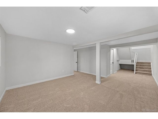 2355 W Hillside Ave, Englewood, CO 80110