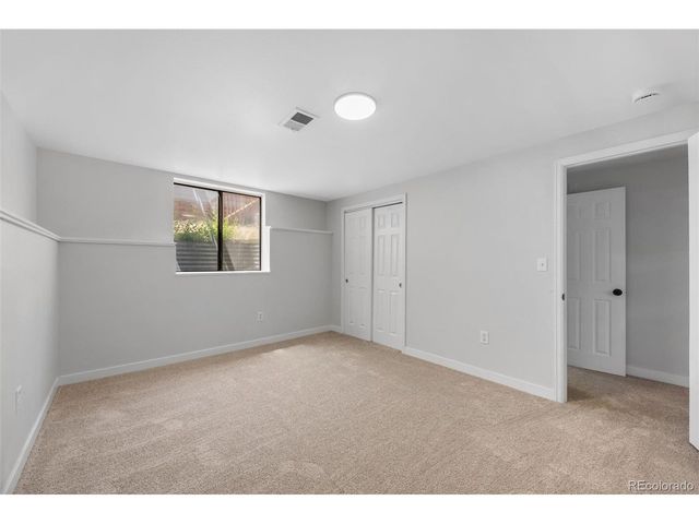 2355 W Hillside Ave, Englewood, CO 80110