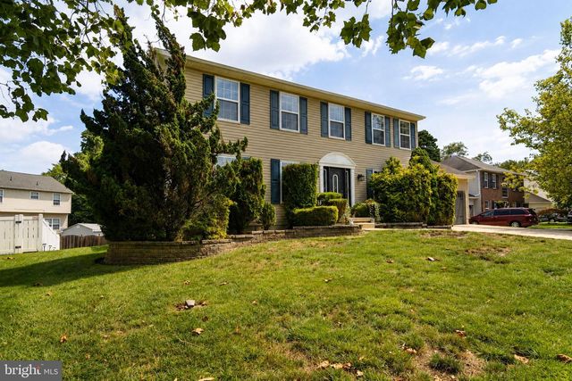 6 PEACEFUL COURT, Sicklerville, NJ 08081