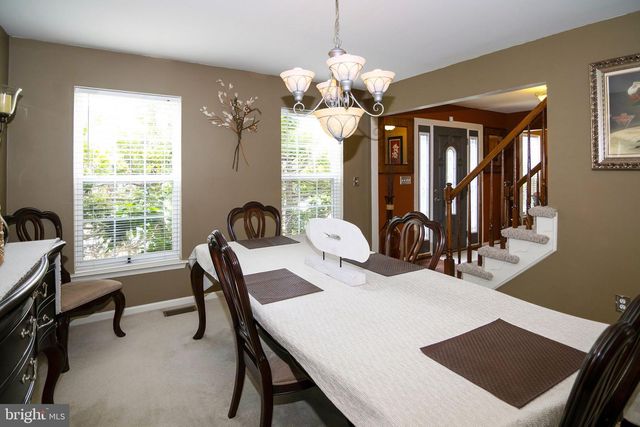 6 PEACEFUL COURT, Sicklerville, NJ 08081