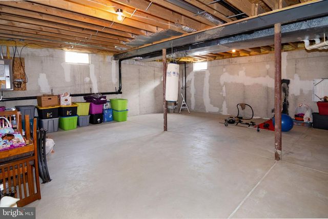 6 PEACEFUL COURT, Sicklerville, NJ 08081