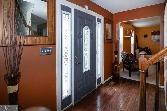 6 PEACEFUL COURT, Sicklerville, NJ 08081