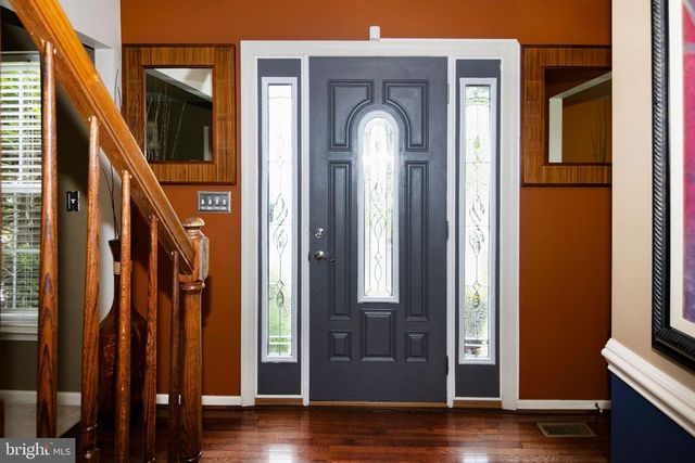 6 PEACEFUL COURT, Sicklerville, NJ 08081