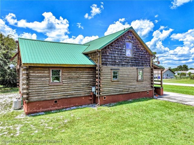 4133 Garienda Avenue, Sebring, FL 33872