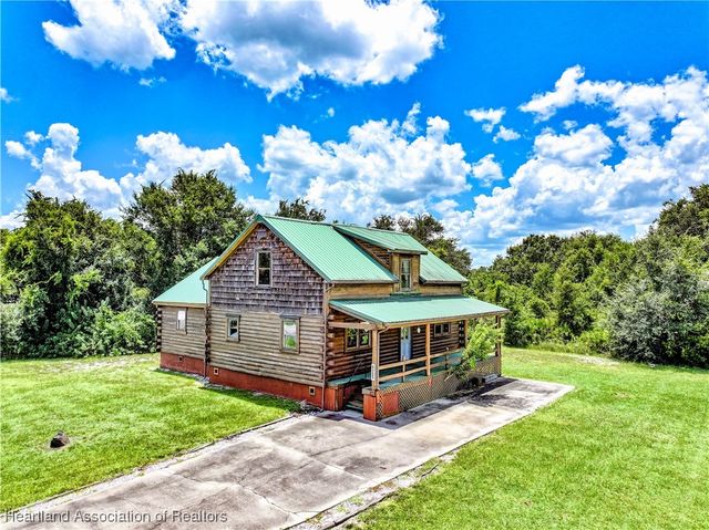 4133 Garienda Avenue, Sebring, FL 33872