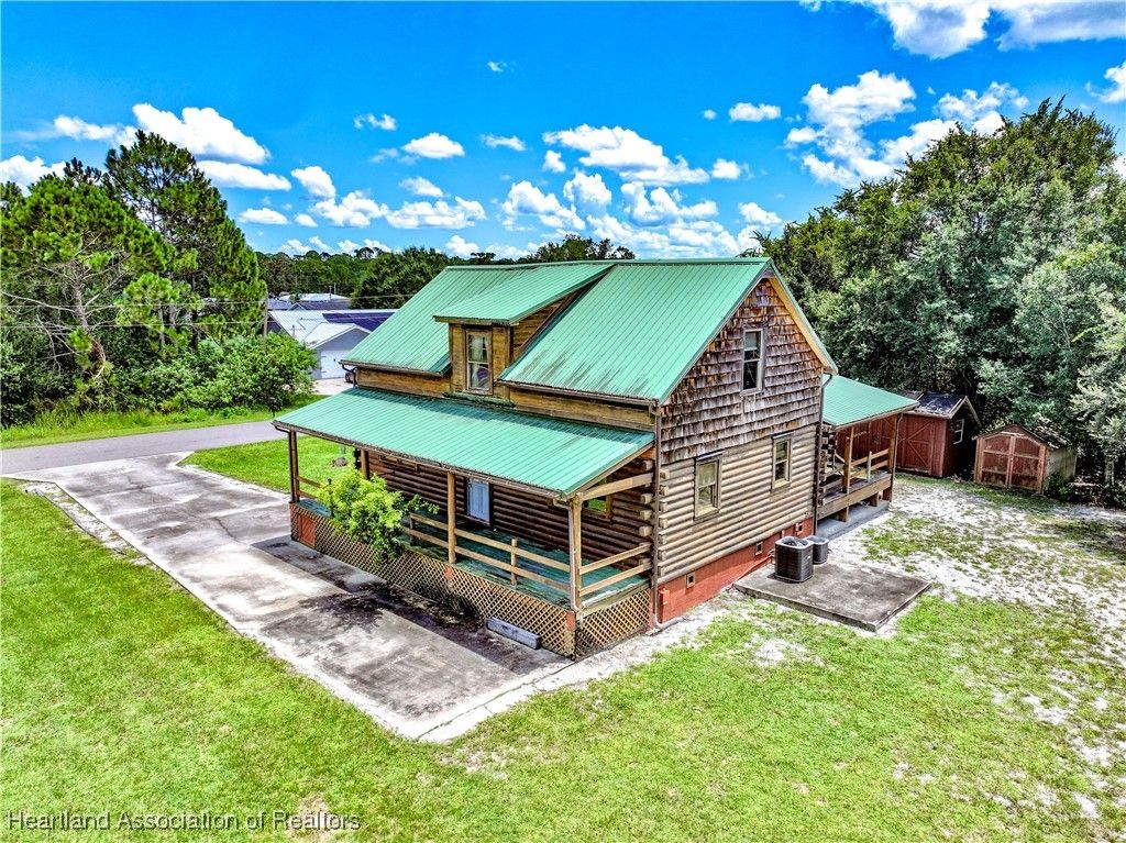 4133 Garienda Avenue, Sebring, FL 33872