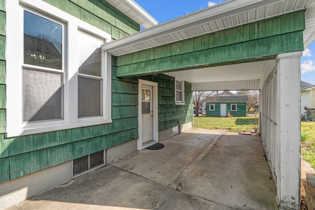 123 E Logan Street, Brazil, IN 47834