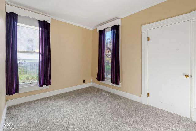 123 E Logan Street, Brazil, IN 47834