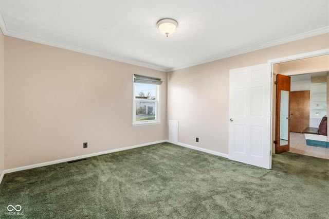 123 E Logan Street, Brazil, IN 47834