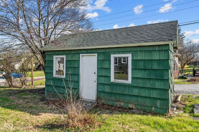 123 E Logan Street, Brazil, IN 47834