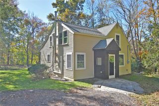 105 SOUTH KILLINGLY Road, Foster, RI 02825