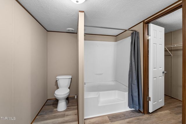 22002 Neal Rd, Abingdon, VA 24211