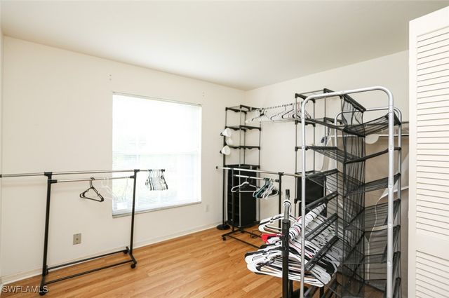 7775 Scarlet CT, Naples, FL 34104