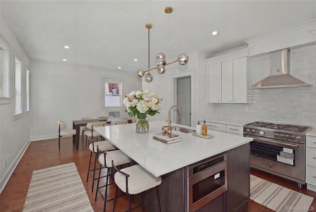 55 Stuyvesant Plaza, Mount Vernon, NY 10552