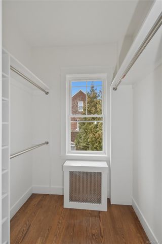 55 Stuyvesant Plaza, Mount Vernon, NY 10552