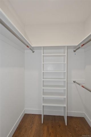 55 Stuyvesant Plaza, Mount Vernon, NY 10552