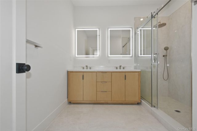 55 Stuyvesant Plaza, Mount Vernon, NY 10552