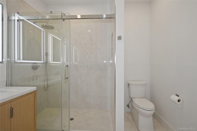 55 Stuyvesant Plaza, Mount Vernon, NY 10552