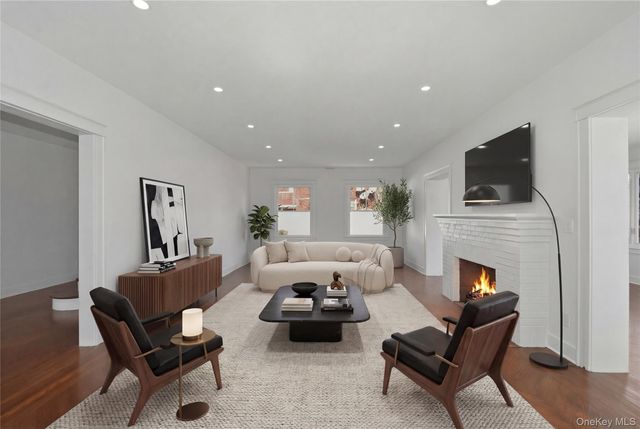 55 Stuyvesant Plaza, Mount Vernon, NY 10552