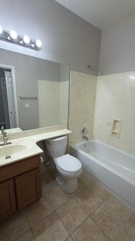 2801 N Litchfield Road Unit 18, Goodyear, AZ 85395