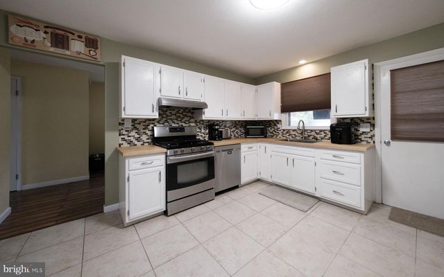 129 WERNERSVILLE BLVD, Wernersville, PA 19565