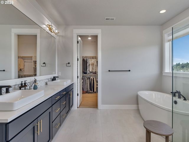 16059 Nw GOODERHAM St, Portland, OR 97229