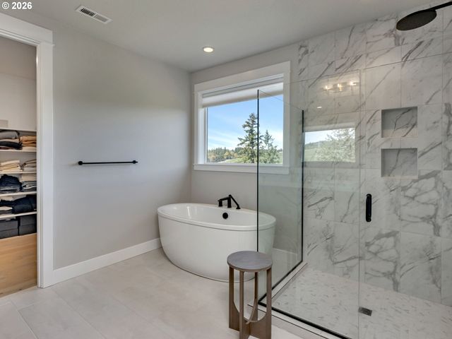 16059 Nw GOODERHAM St, Portland, OR 97229