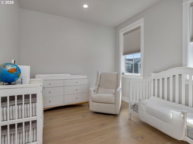 16059 Nw GOODERHAM St, Portland, OR 97229